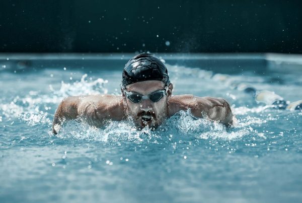Examen ocular del deportista acuático