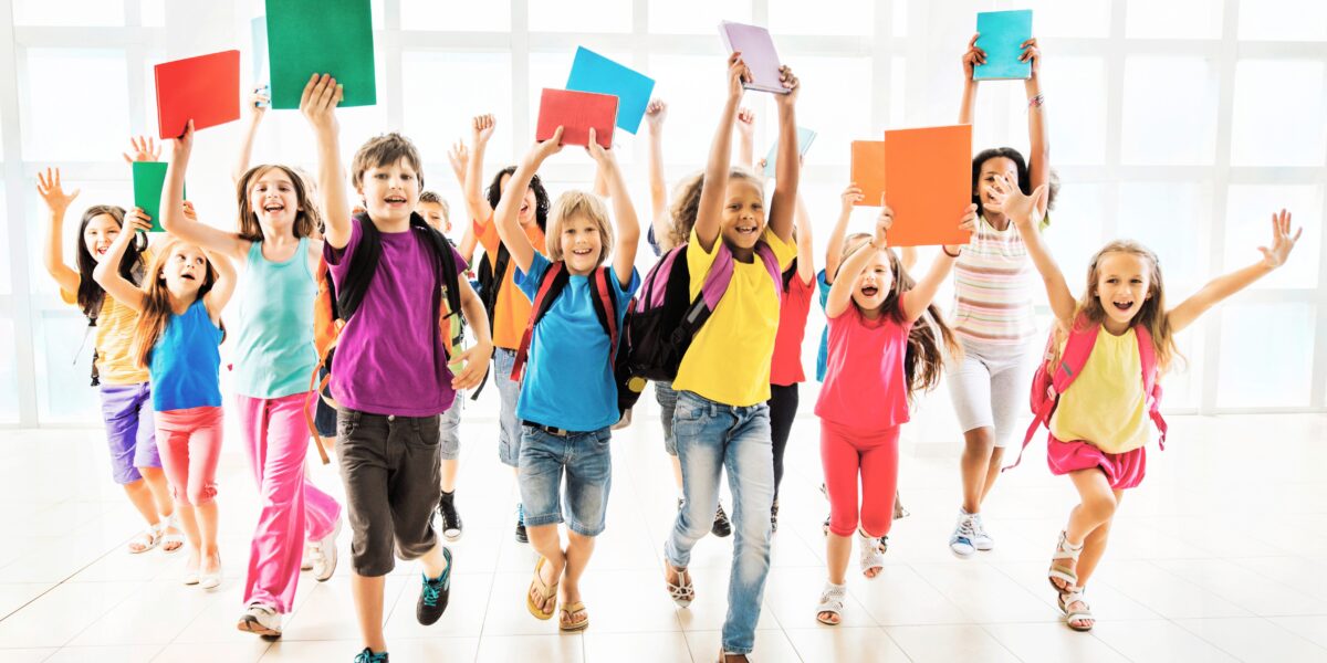 Vuelta al cole 2025: consejos de salud visual infantil